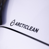 Arcticlean - sticker utskuren svart, 15cm